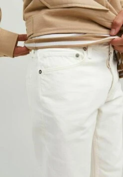 Jack & Jones Comfort FitMike Cj 372 Lid - Straight Leg Jeans - Ecru -Jack & Jones 044f9bc5176b467fb625b9c032b5d089