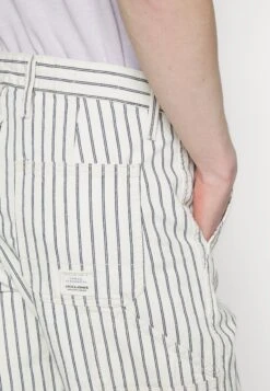 Jack & Jones Relaxed Fit Jeans - Ecru -Jack & Jones 105b8a9328794968bff46c6d44f2f46c