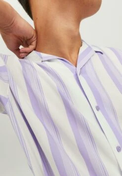 Jack & Jones Jcochain Reggie Stripe Resort- Overhemd - Lavender 12 Jack & Jones Jcochain Reggie Stripe Resort- Overhemd - Lavender -Jack & Jones 1165ae81871b4d49a1a93c8ba29581c3