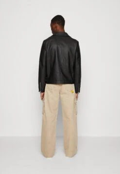 Jack & Jones Jorflores Biker Jacket Unisex - Imitatieleren Jas - Black 8 Jack & Jones Jorflores Biker Jacket Unisex - Imitatieleren Jas - Black -Jack & Jones 21cd8f124bce469088edfccd7381a023