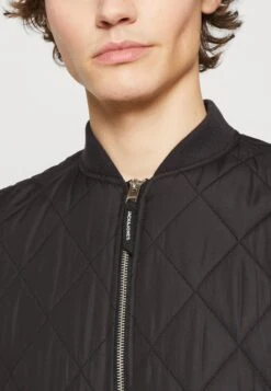 Jack & Jones Jjkeen Liner Bodywarmer - Bodywarmer - Black -Jack & Jones 2d4fcc46e3d44b26bb797e4e4393da60