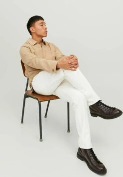 Jack & Jones Comfort FitMike Cj 372 Lid - Straight Leg Jeans - Ecru -Jack & Jones 3852a714b1b345358a8c252bb3f408a5