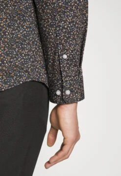 JACK&JONES Premium Jprblablackpool Strech Ls Sn- Overhemd - Emperador -Jack & Jones 4f28090d69884f8e805cd56ee6c20fc1