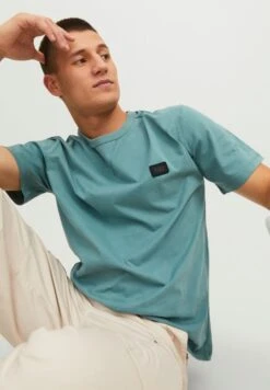 Jack & Jones Jcoclassic Waffle Badge Tee - T-Shirt Basic - Trellis -Jack & Jones 5a74a7e020fc41639213754ceca87bd1