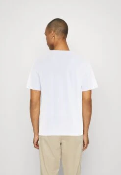 Jack & Jones Jcologan Crew Neck - T-Shirt Print - White 8 Jack & Jones Jcologan Crew Neck - T-Shirt Print - White -Jack & Jones 5bbdd3c1f8e645c7ab1adbb98bd6fed5