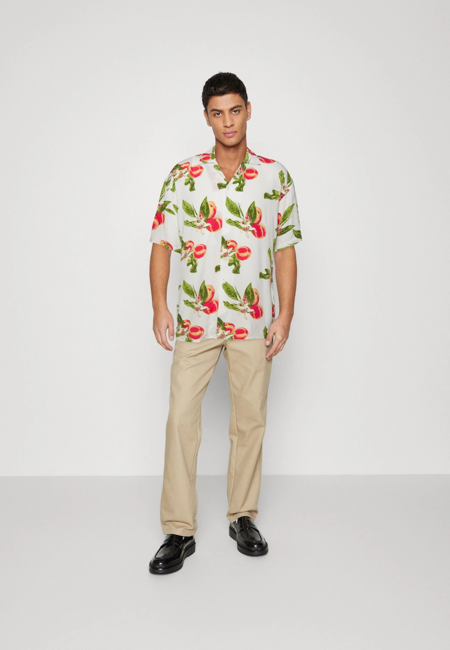 Jack & Jones Jorluke Flores Resort - Overhemd - Cloud Dancer 2 Jack & Jones Jorluke Flores Resort - Overhemd - Cloud Dancer - Afbeelding 2