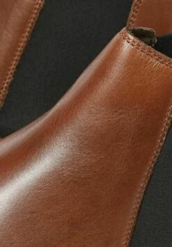 Jack & Jones Jfwargo Leather Chelsea Ln - Korte Laarzen - Cognac -Jack & Jones 8639b1ef8d3f4746b9e5a5d3a90b3972