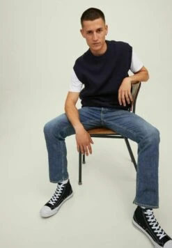 Jack & Jones Straight Leg Jeans - Blue Denim -Jack & Jones 90d0cea463374ab399d01bfabf184bf7