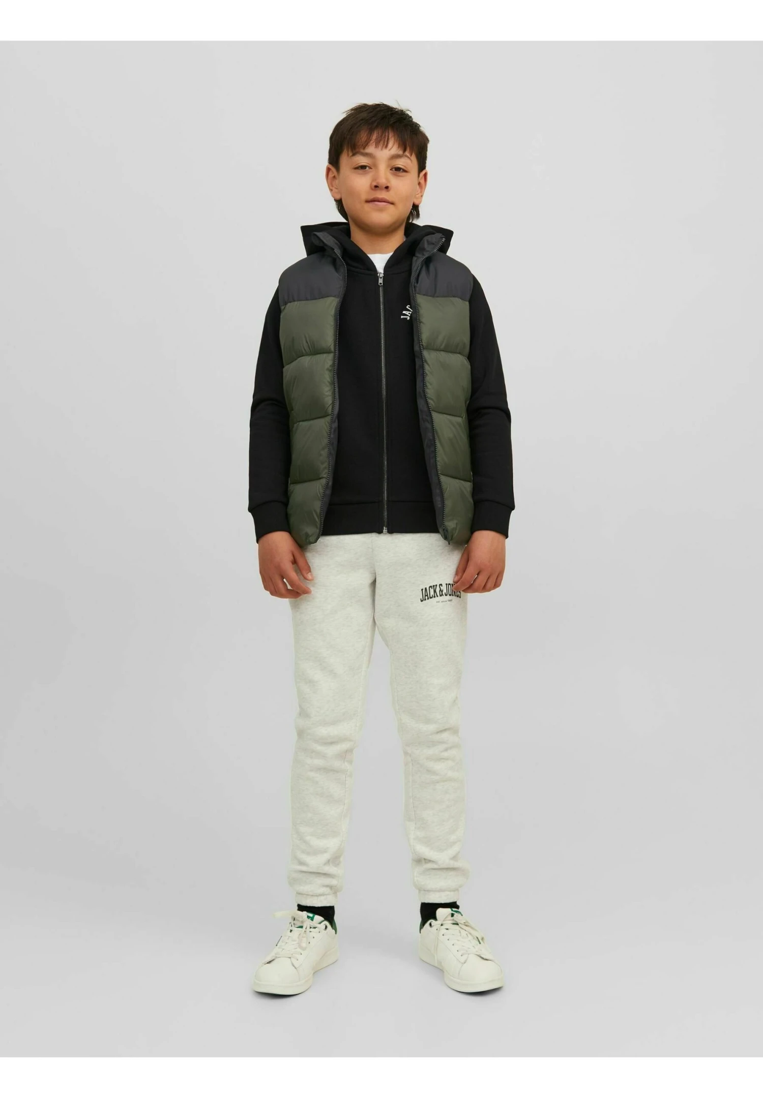 Jack & Jones Junior Bodywarmer - Rosin 1 Jack & Jones Junior Bodywarmer - Rosin