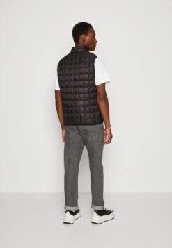 JACK&JONES Premium Jprccfrost Light Vest - Bodywarmer - Black -Jack & Jones b2e1a94dcada4886929e5305f5556443