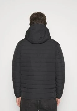 JACK&JONES Premium Recycle Raw Puffer Hood Noos - Winterjas - Black -Jack & Jones b59399009a324daab52b6025bb728d51