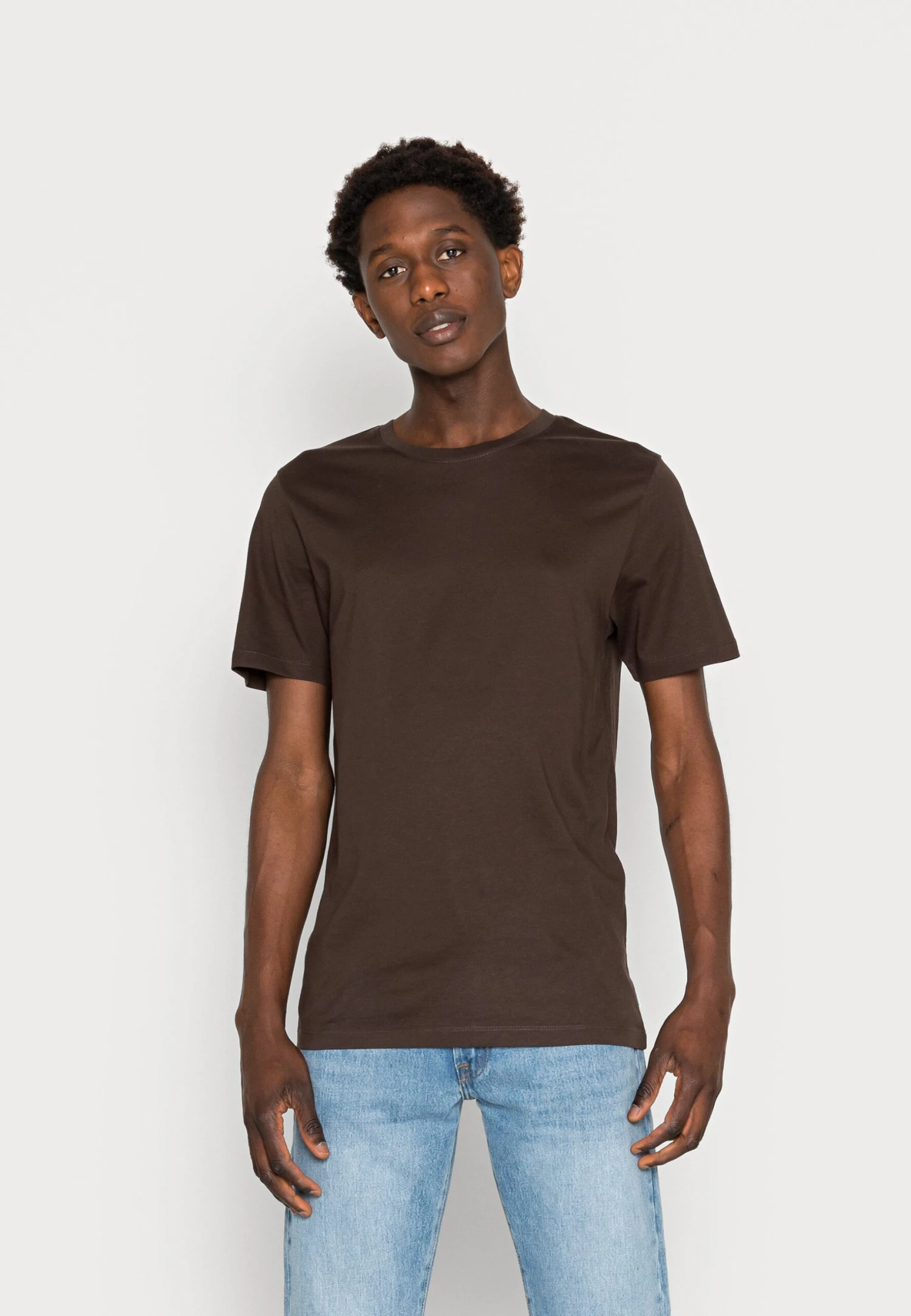 Jack & Jones Jjeorganic Basic Ss O-Neck Noos - T-Shirt Basic - Mulch 1 Jack & Jones Jjeorganic Basic Ss O-Neck Noos - T-Shirt Basic - Mulch