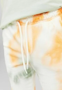 Jack & Jones Junior Junior Batik - Trainingsbroek - Cloud Dancer 15 Jack & Jones Junior Junior Batik - Trainingsbroek - Cloud Dancer -Jack & Jones b9dbaf6458f144019726bbbb1c77b253