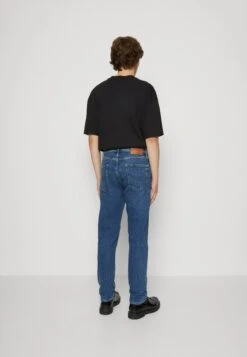 Jack & Jones Jjichris Jjoriginal - Straight Leg Jeans - Blue Denim 8 Jack & Jones Jjichris Jjoriginal - Straight Leg Jeans - Blue Denim -Jack & Jones e1f73220ef4041bead4ba06a0d737b8c