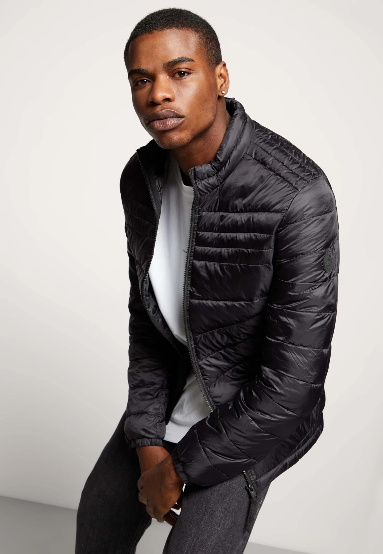 Jack & Jones Jjehero Puffer Collar - Jas - Black 4 Jack & Jones Jjehero Puffer Collar - Jas - Black - Afbeelding 4