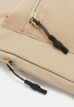 Jack & Jones Jacpreston Crinkle Laptop Sleeve Unisex - Laptoptas - Crockery -Jack & Jones f1e894d07fa0488aaf756ba4bfd54d0a